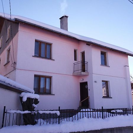 Guest House Ahp Mala Tsŭrkva Exterior foto