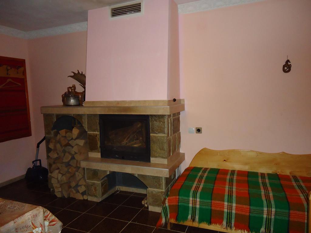Guest House Ahp Mala Tsŭrkva Habitación foto