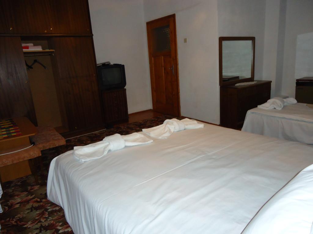 Guest House Ahp Mala Tsŭrkva Habitación foto